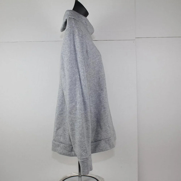 TOMMY HILFIGER - Picture 4 of 7